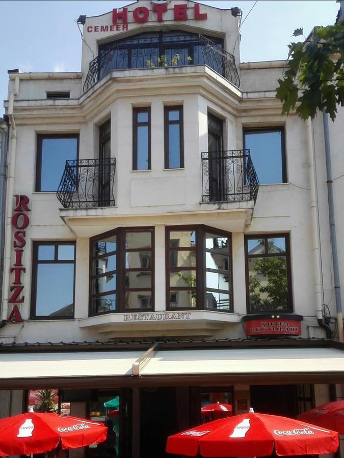 סבליאבו Family Hotel Rositsa מראה חיצוני תמונה